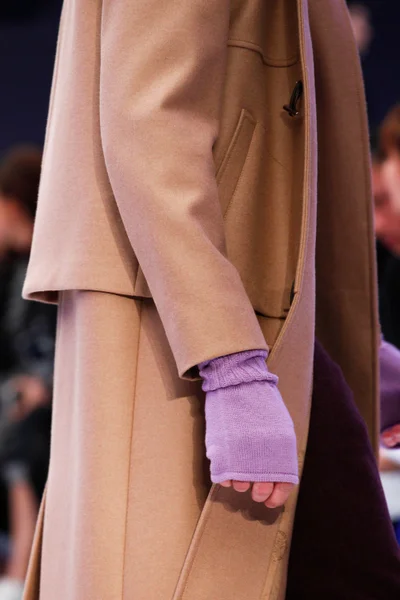 Look 122